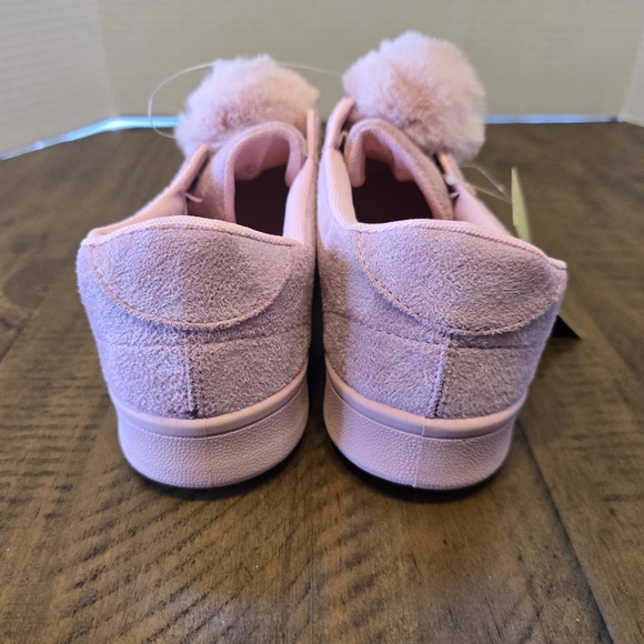 Charles Albert Pink Faux Suede Pom Pom Slip On Sneakers 9 - Picture 3 of 8